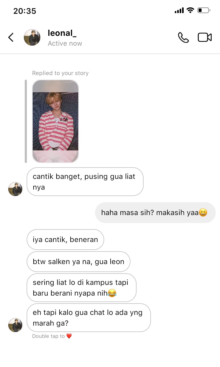 a leowon few tweet au

Visual surga, kelakuan neraka. Si cantik manipulatif vs si ganteng tengil. Red flag x Red flag. Let the game begin. 🚩🔞