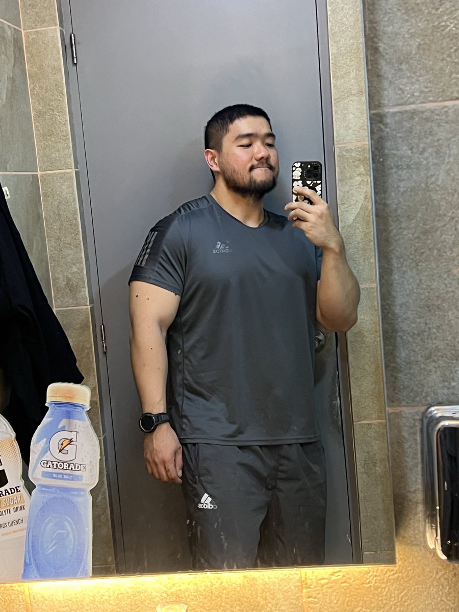 Hungry Bear tweet media