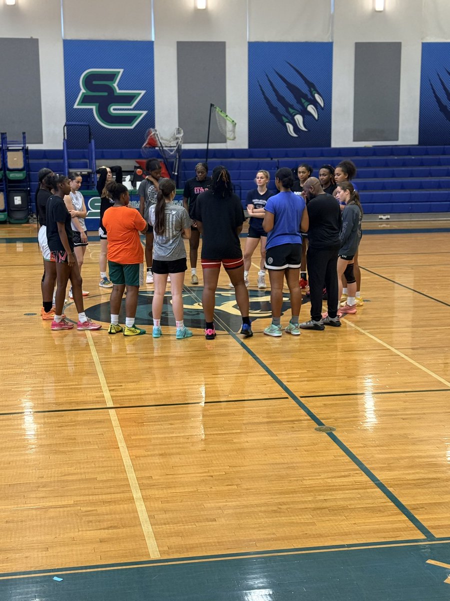 gessicah francois tweet media