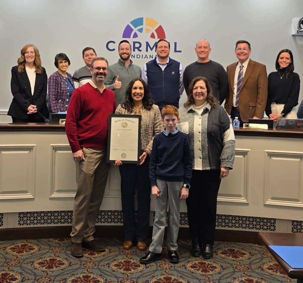 Sue Finkam tweet media