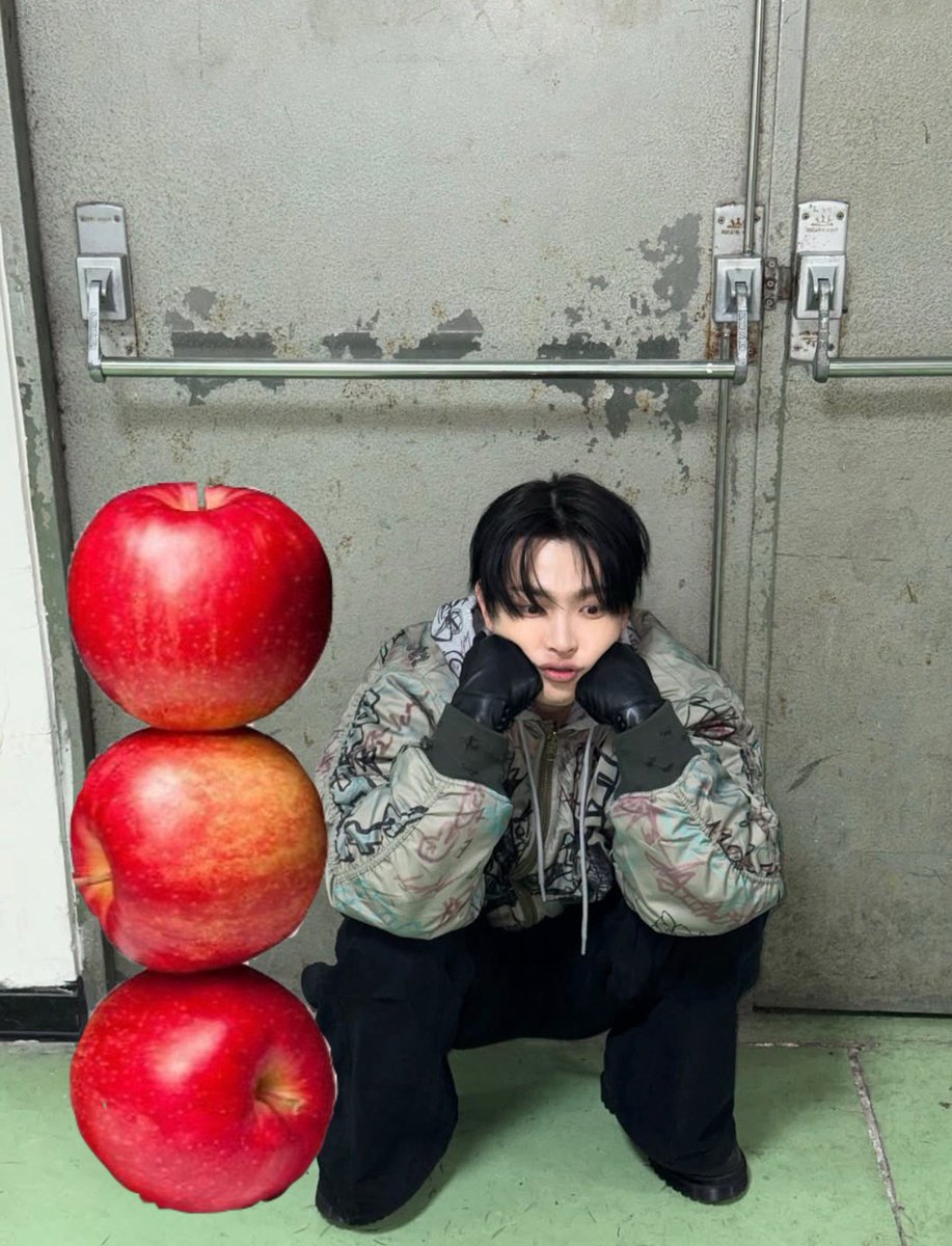 made me pull out the apple size chart again