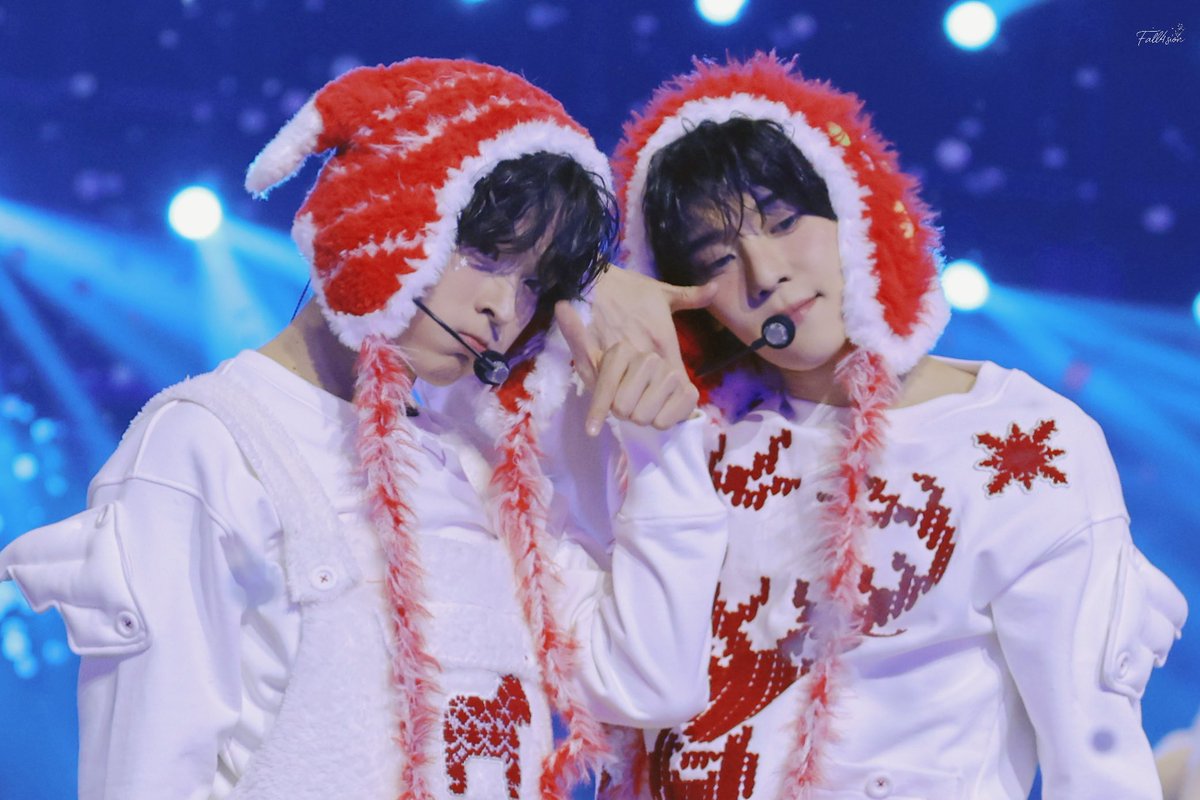 Fall4Sion_ tweet media