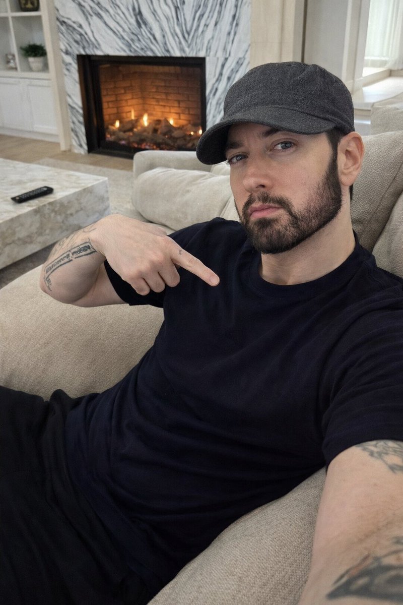 Marshall Mather tweet media