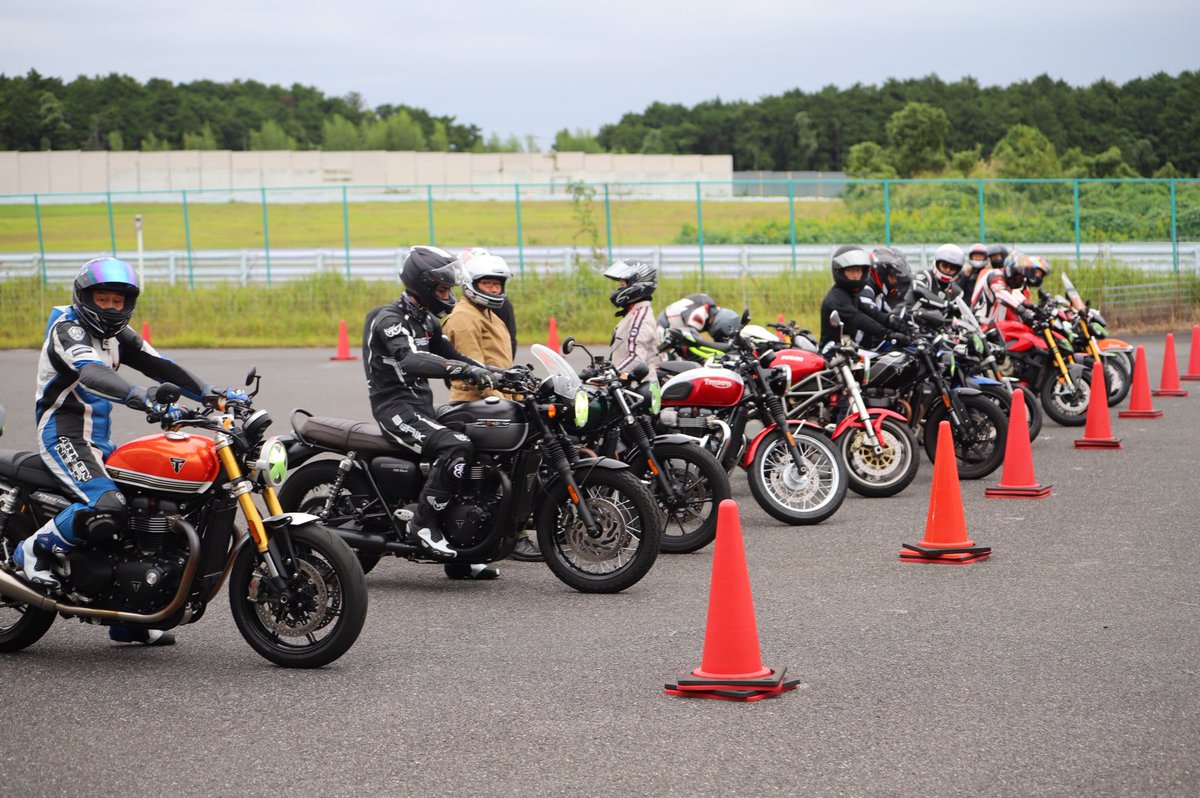 トライアンフ東京ベイ tweet media