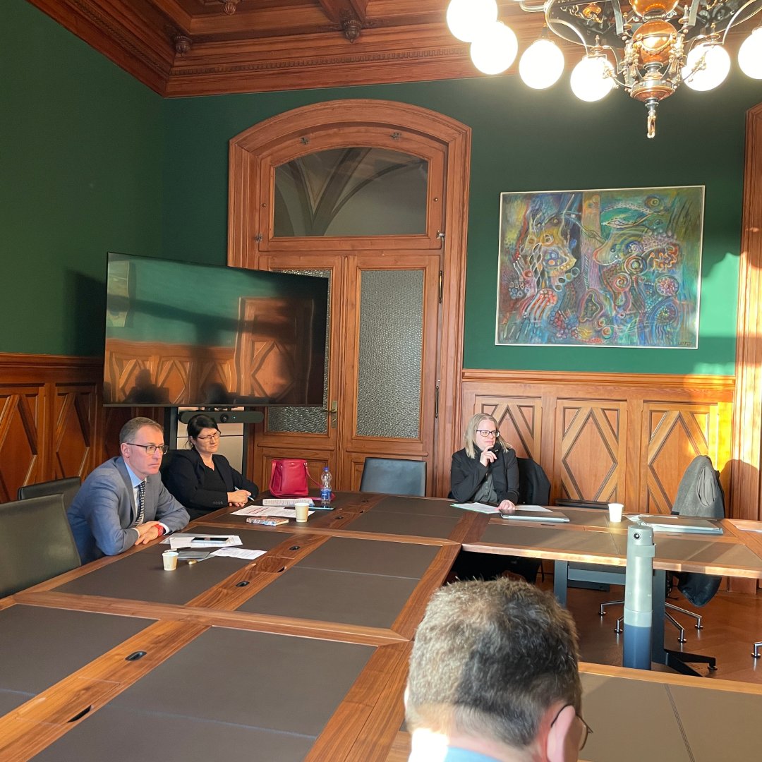 SwissCommunity.org tweet media