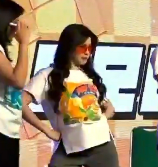 POP ICE MANGGA 😭😭🥭 <a href="/F_OllaJKT48/">Febriola Sinambela</a> 

#LoveDreamPassionJKT48