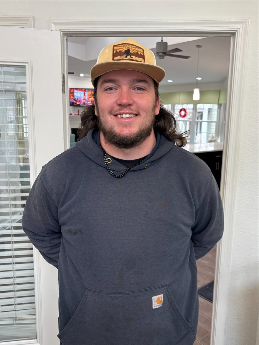 Steeplechase_Ap's tweet image. 🎉 Happy Birthday, Zach! 🎂 We’re so glad to have you on the team. We are wishing you a very happy birthday. if you see him, be sure to say happy birthday! 🛠️✨

#HappyBirthday #SAMFam #CheersToYou