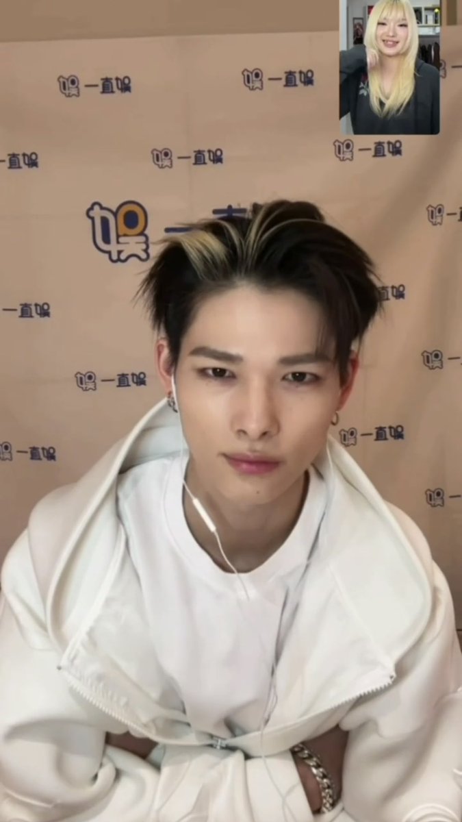 全世界最嗲最乖最可爱最甜美最会撒娇的奢华美丽英俊迷人超级小宝宝😻

视频：xhslink.com/o/1E79UaKNney