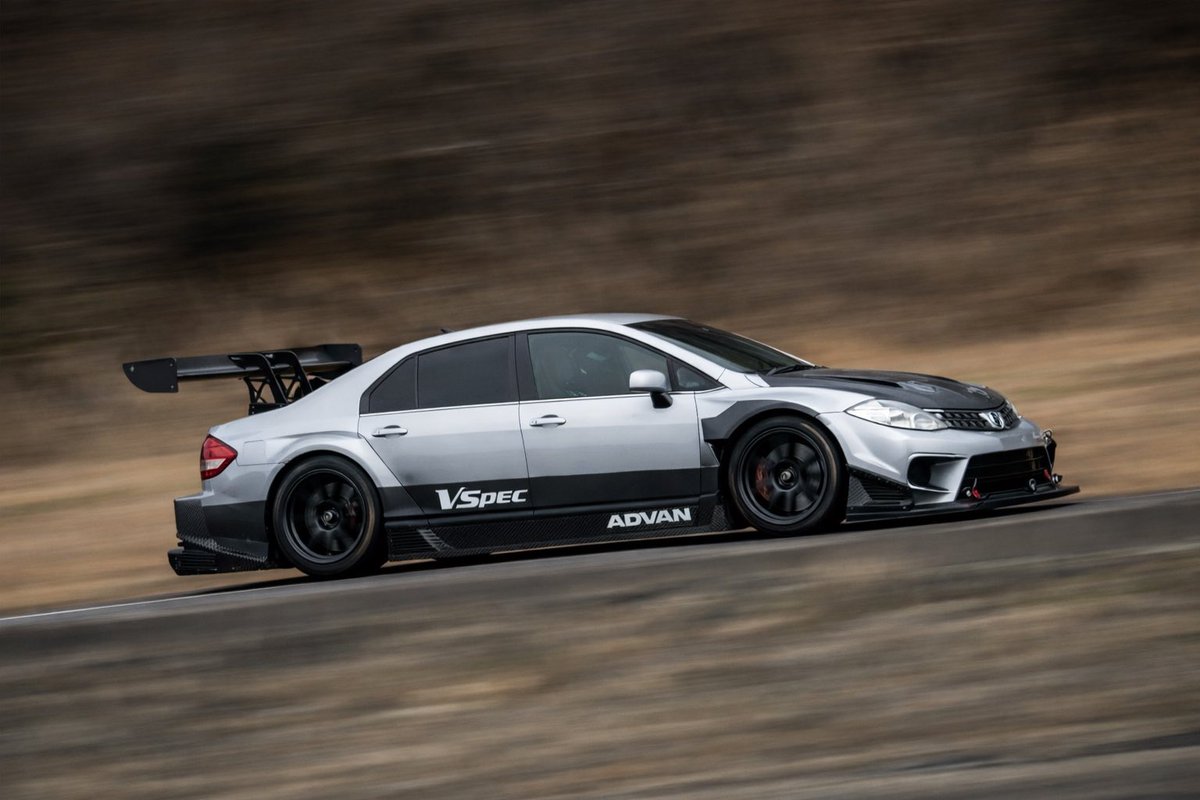 作Chat GPT
 #生成AIに愛車をGT500風にしてと言う