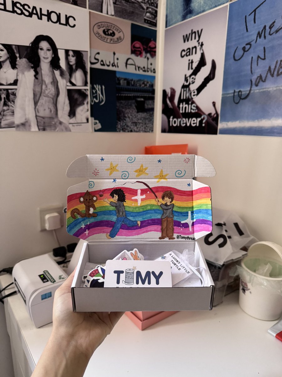 تومي ثريدز tweet media