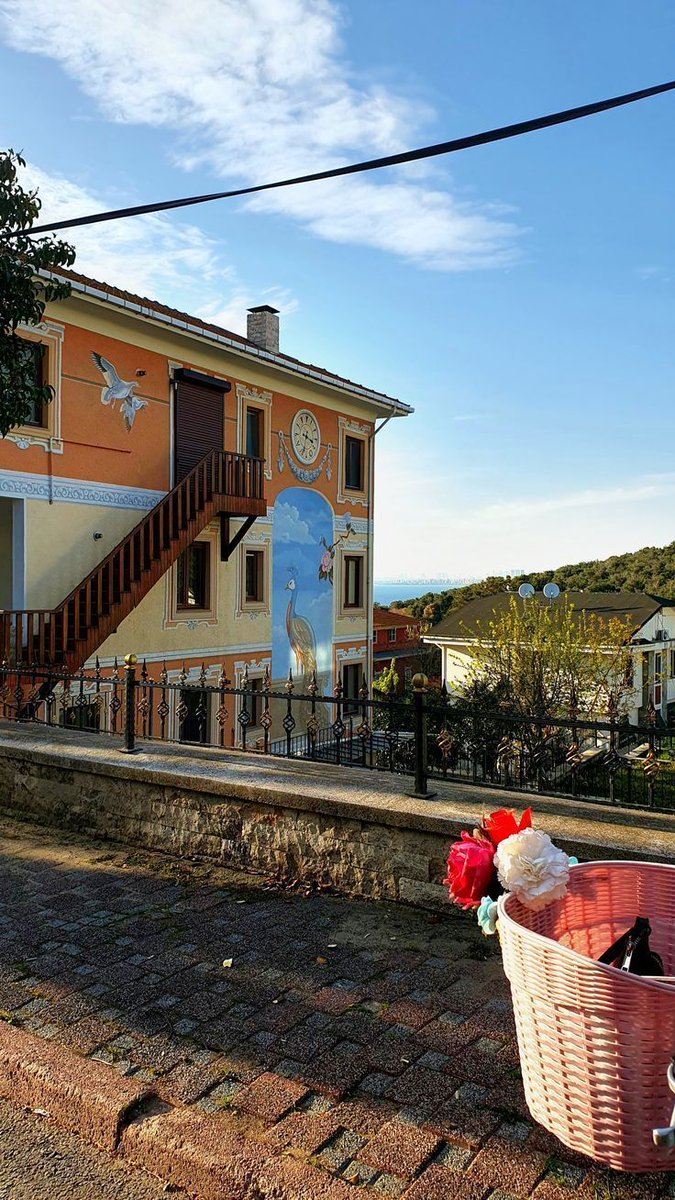 MozartCultures's tweet photo. A day in Heybeliada, Turkiye https://t.co/eFkdwKieK3