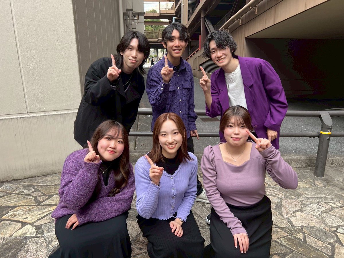 eien_gaku2026's tweet photo. 【ゲストバンド】
〜Iris(@Iris_gaku15)〜
アカペラサークル楽15期同期バンドです！

アイリスの花言葉にある信じる心や誰かを想う気持ちを大切にし、想いを繋ぐ架け橋となるような音楽を届けています♪

6人の息の合った繊細なハーモニーが魅力的なバンドです✨ https://t.co/C3Ev4ZmqoW