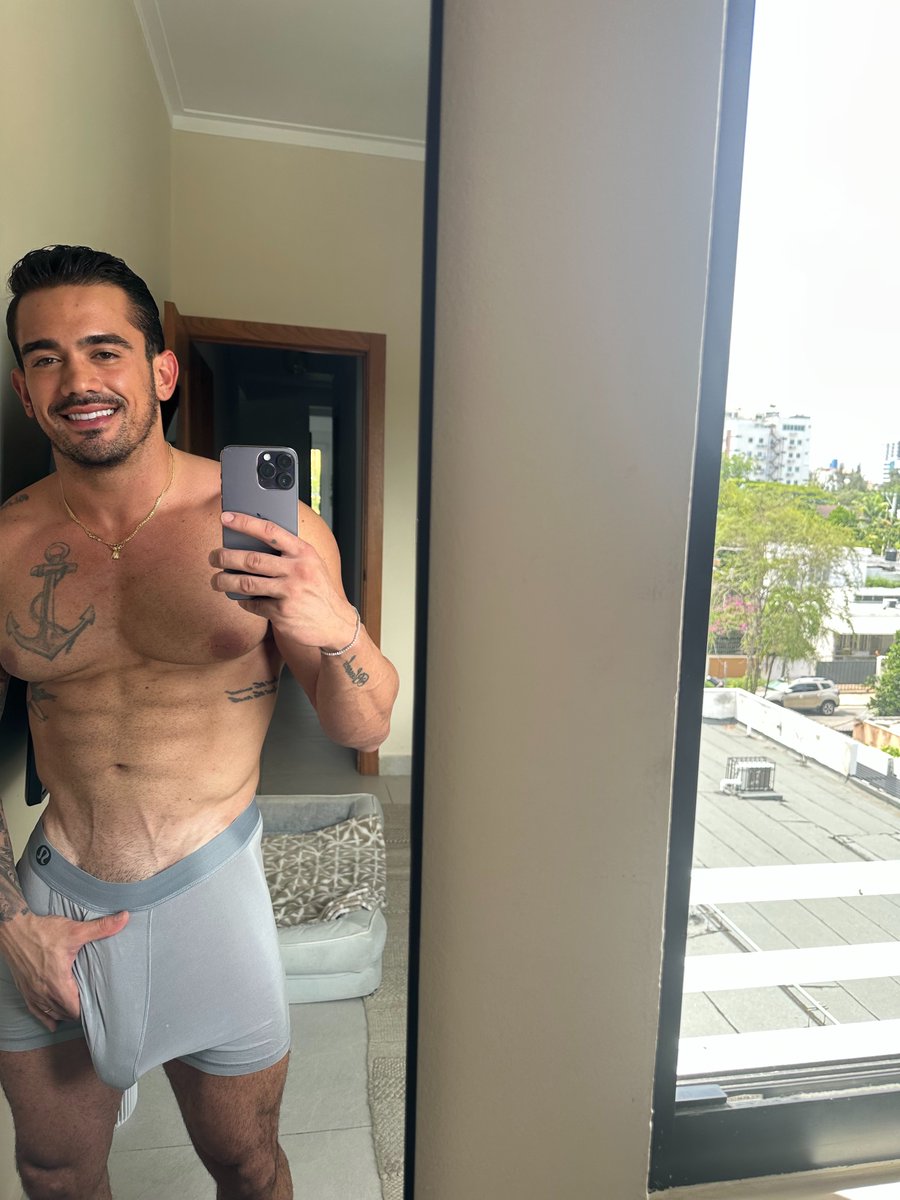 Guy lover tweet media