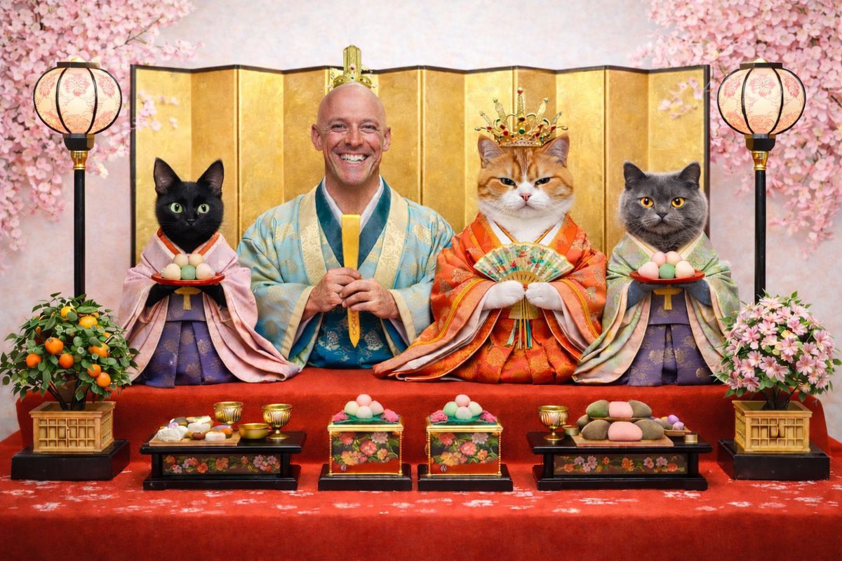 かわいい。 ジブリのかぐや姫の帝とは大違いだ😆