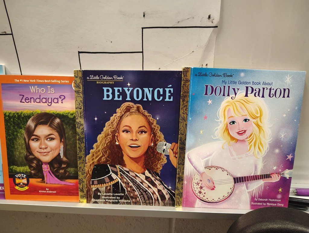 Pershing Hill Elementary tweet media