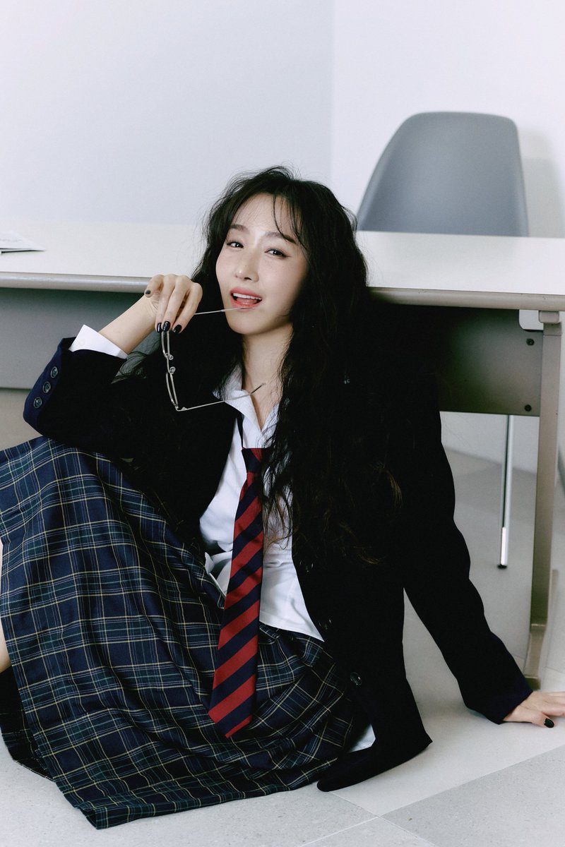 RRRyeoluvmax's tweet photo. #김려원 https://t.co/hUVqjU9EyF