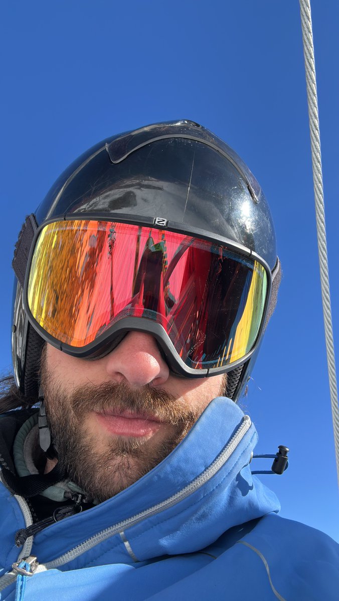 gioyouniverse tweet media