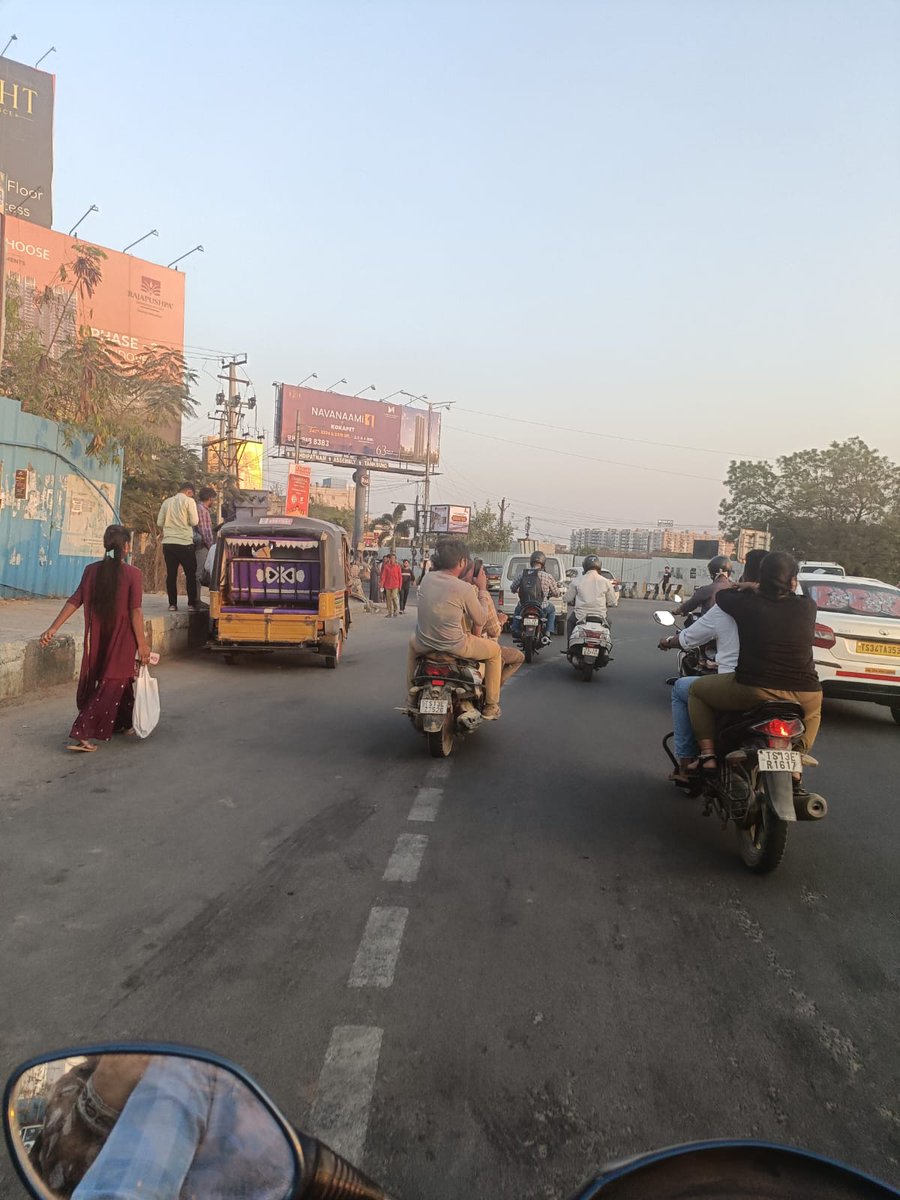reddysharath50's tweet photo. @CYBTRAFFIC @tg_womensafety
Reporting harassment and traffic violations at Narsingi Junction today (~5:55 PM). ​Vehicle TS13EZ7526 was triple riding without helmets and, more distressingly, teasing and harassing women on bikes. Please review and take strict action.  #WomenSafety https://t.co/L8PvlvaVv9