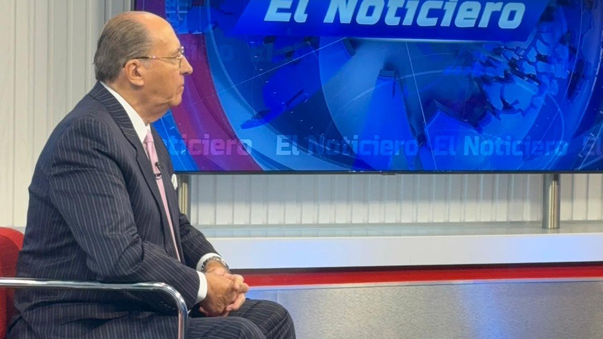 fedeindustria's tweet photo. Alejandro Chiavaroli, director nacional de Fedindustria, resaltó la importancia de avanzar hacia una reorganización económica planificada que fortalezca al sector no petrolero y reactive el crédito productivo. https://t.co/FbjGwHt6Pa