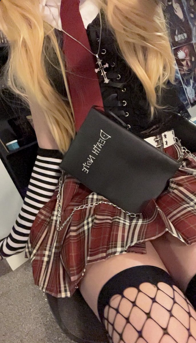 cloafterdark's tweet photo. hi oomfie made me remember i did a misa cosplay :3
#cnc #nsfwtwt #agegap https://t.co/X2eHGODIZL