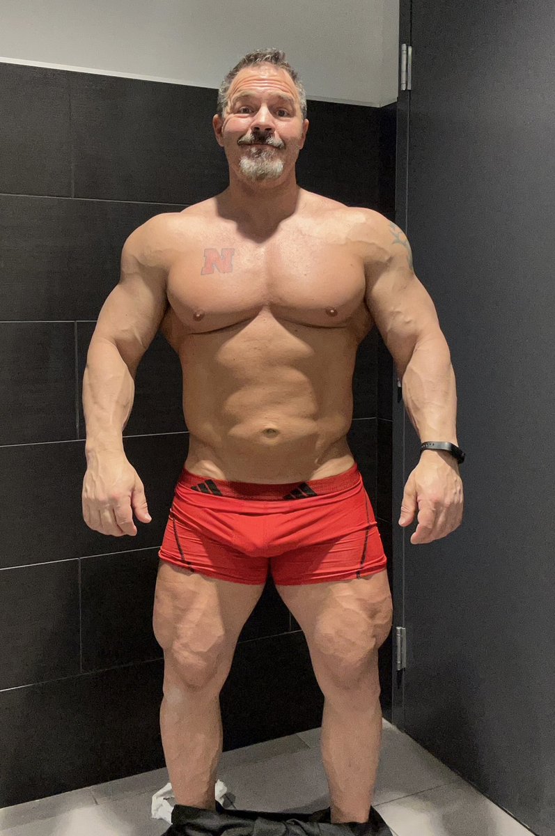 dredlifter tweet media