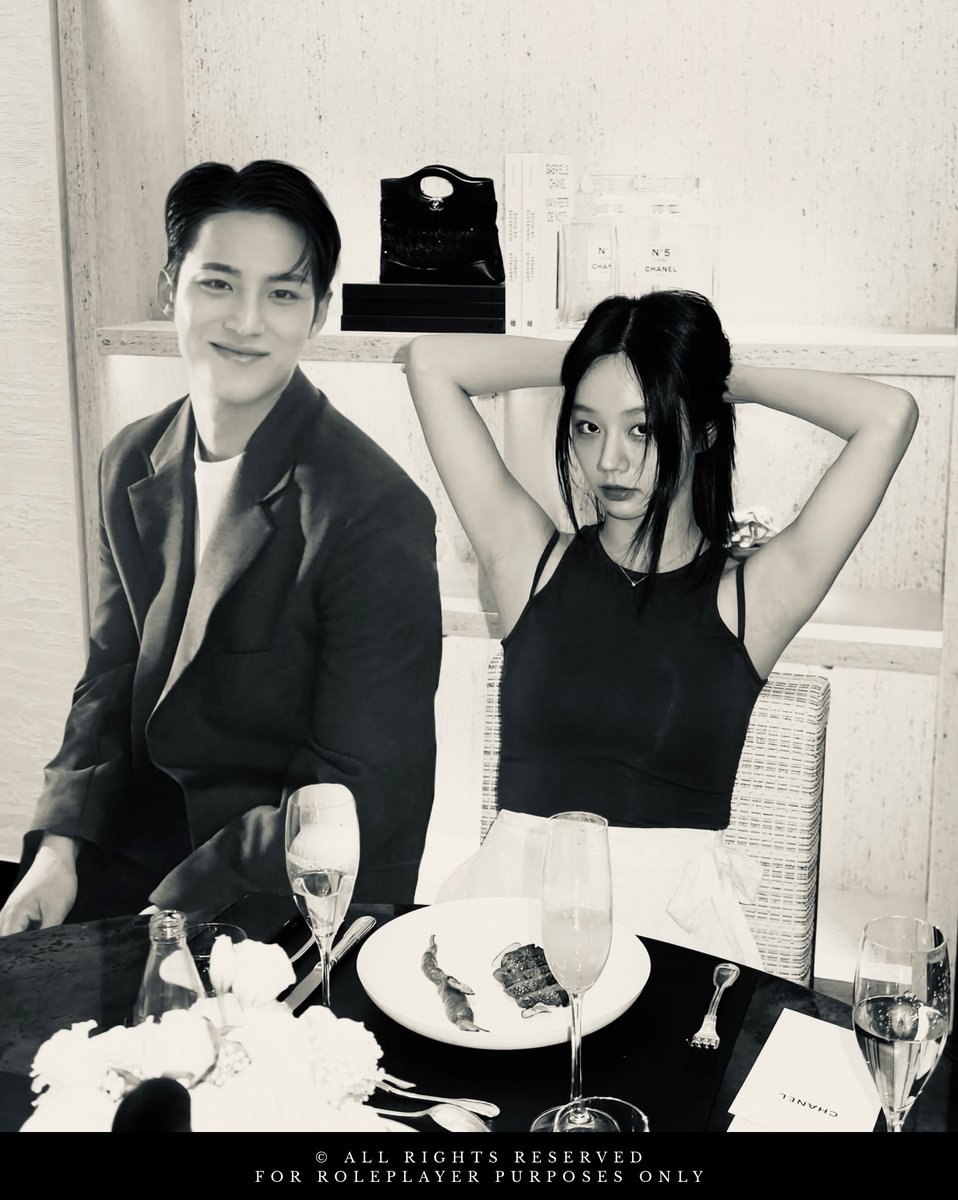 roselacete's tweet photo. “Kak, cari hiburan yuk?” kata-kata ini keluar dari orang yang jarang ajak main kakaknya. Bills on him katanya. Thank you adek! ✨️🤍

📍𝖧𝖾𝗇𝗌𝗁𝗂𝗇 𝖱𝖾𝗌𝗍𝖺𝗎𝗋𝖺𝗇𝗍. https://t.co/bz7sAFO4KO
