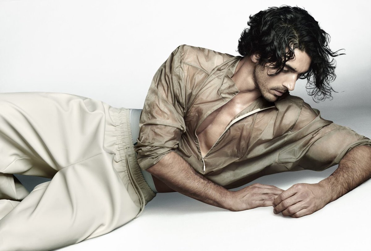 shi 🍓 tweet media