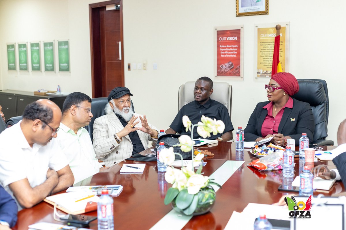 GFZA HOSTS DELEGATION FROM JRJ GROUP, INDIA

Accra, March 2026

The Ghana Free Zones Authority (GFZA), on 3rd March 2026, hosted a delegation from JRJ Group, led by its Chief Executive Officer, Mr. Jawahar Pavasia, at the GFZA Head Office in Accra.

The delegation was in Ghana to