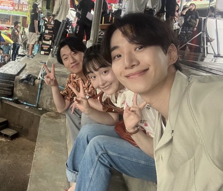 salsa 🕊️ | Typhoon family tweet media