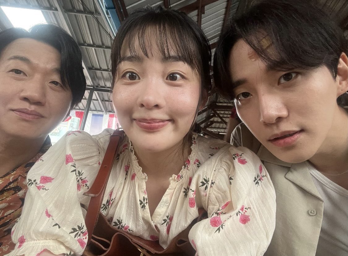 salsa 🕊️ | Typhoon family tweet media