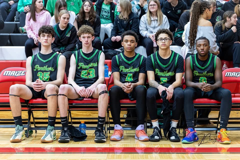 DHS Boys Basketball tweet media