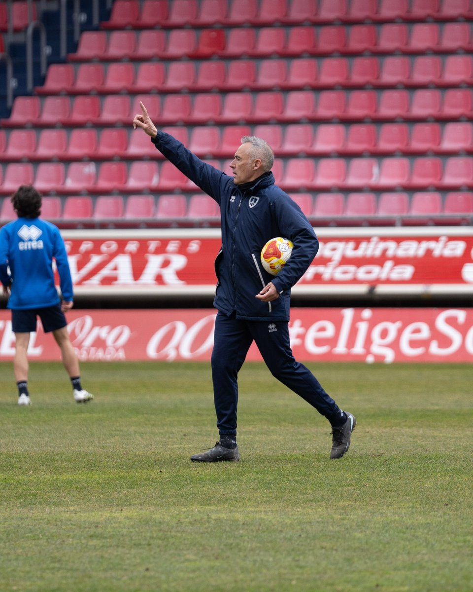 CD Numancia tweet media