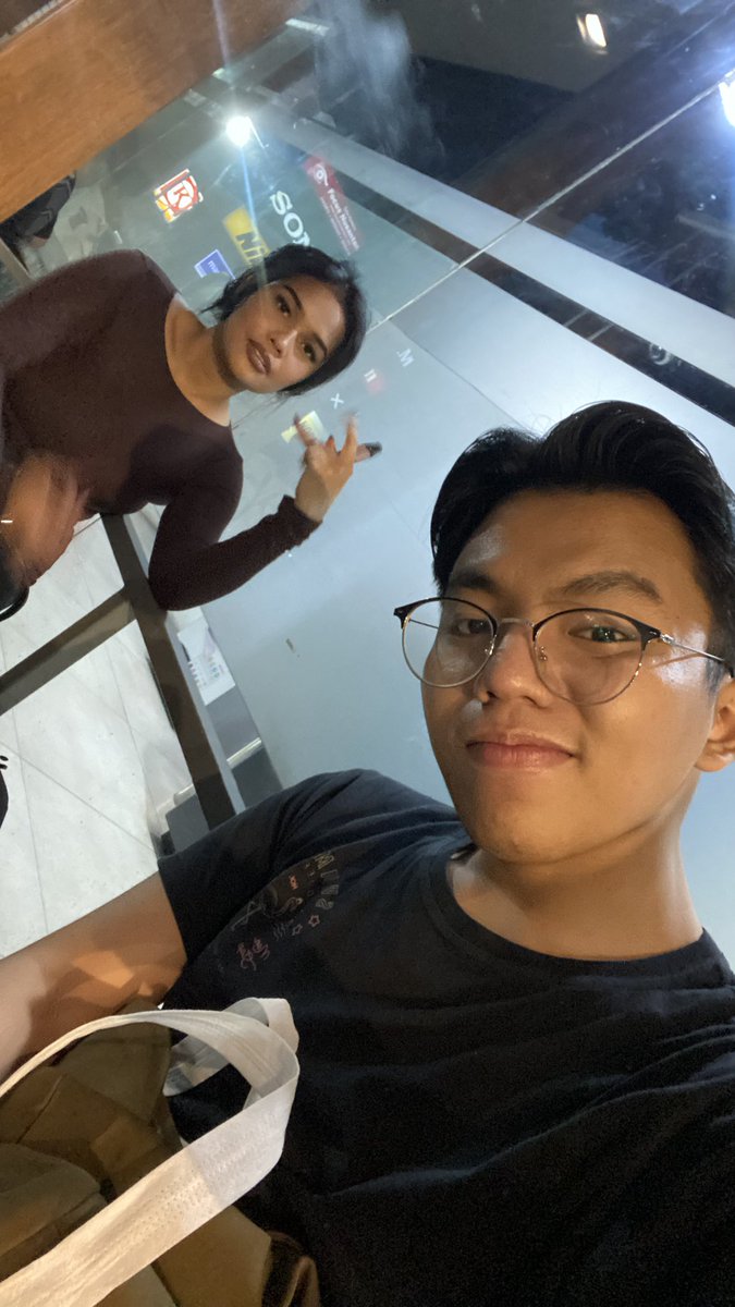 cremebbrullee's tweet photo. Me ❤️ anggi https://t.co/XO0NGbcewk