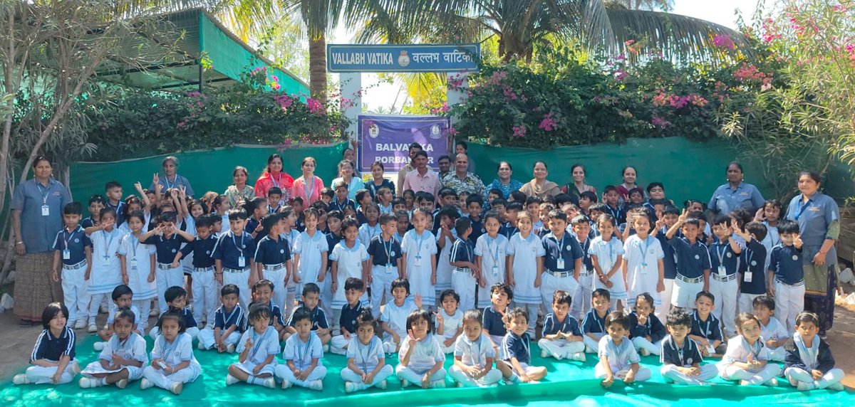 IN_NCSPbd's tweet photo. Students of Balvatika Porbandar undertook an educational visit to a local nursery, gaining first-hand exposure to the natural environment 🌿🦢. The young learners observed diverse plant species, a water body with colourful fish and swans with their young ones, nurturing curiosity and appreciation for nature.

The visit provided a delightful opportunity for experiential learning, encouraging environmental awareness and a closer understanding of the living world among the tiny tots 🌱📚.
@indiannavy #ExperientialLearning #YoungLearners #LearningBeyondClassroom #NatureLearning #BalvatikaPorbandar