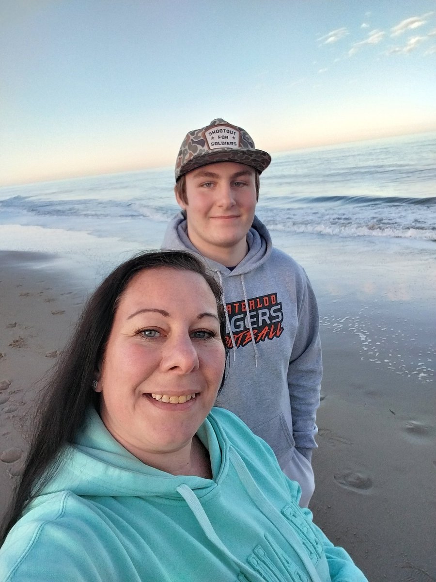 The journey of being your mom has been the most rewarding yet terrifying adventure of my life. 
Happy National Sons Day 💙