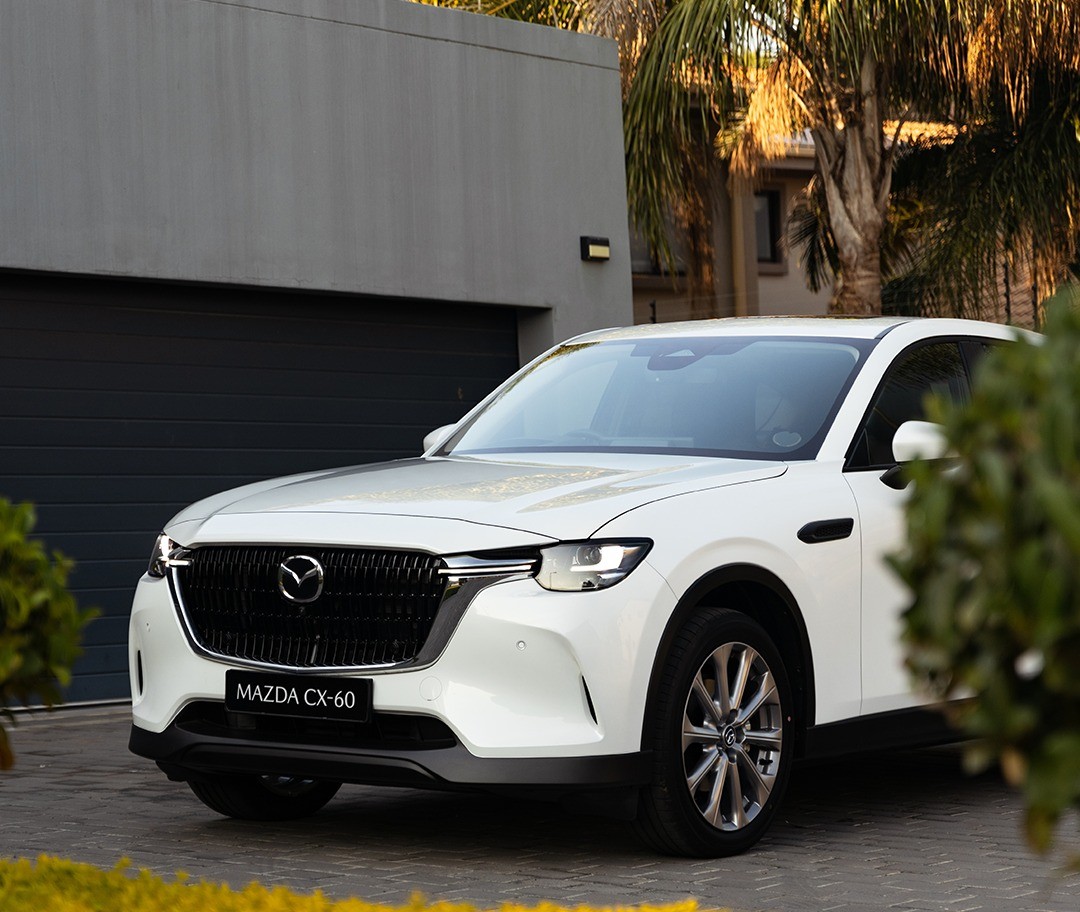 🚗 Mazda is stepping back into the luxury SUV fight. The @Mazda_SA
