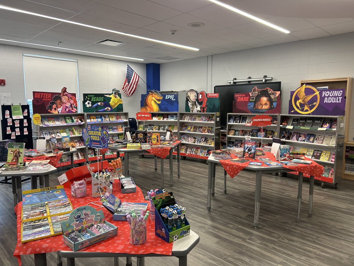 Markham Place School Media Center tweet media