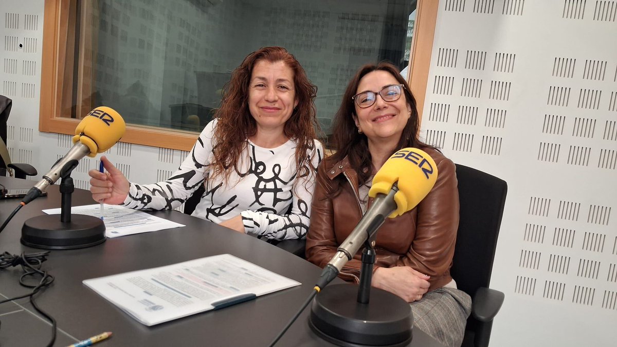 innovafuenla's tweet photo. 📻SER Madrid Sur entrevista a nuestra concejala sobre la huella de las mujeres en el #ArchivoMunicipal. Mañana realizamos la visita temática "Las Primeras", mujeres fuenlabreñas en la historia👩🦰
🔗https://t.co/4zMfoC1C4C #LasPrimeras #Archivos #FuenlabradaMemoriaViva #Fuenlabrada https://t.co/z7p4vFles6