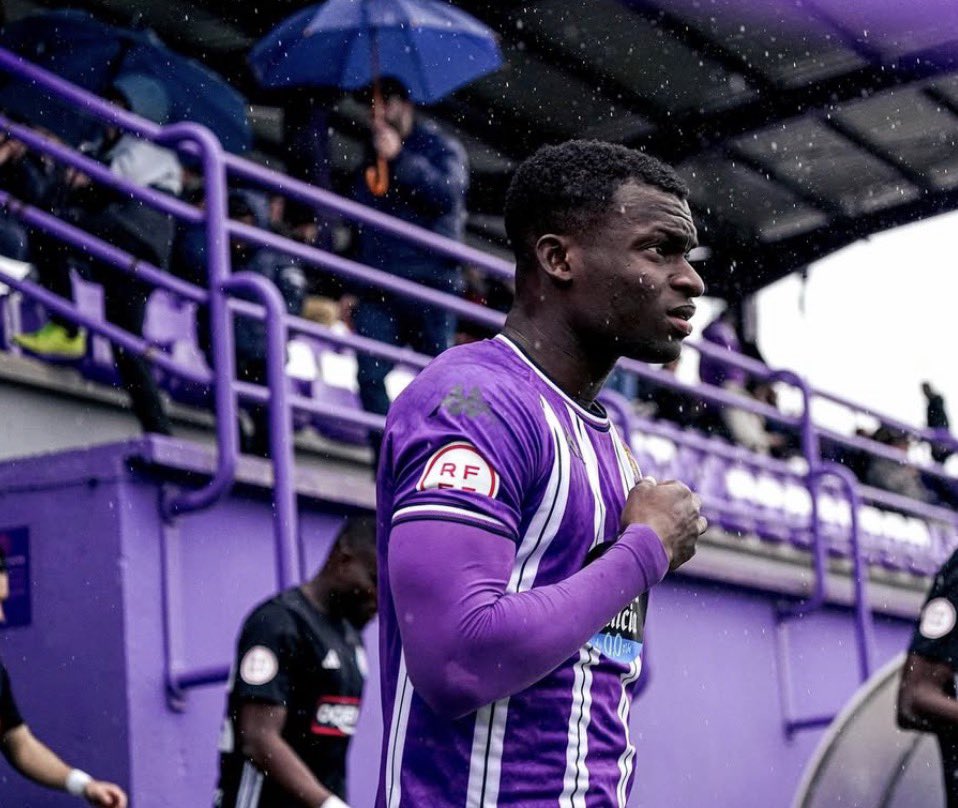 Ibrahim Alani (Real Valladolid midfielder) we trained together, played with/ against each other multiple times in grassroot level, na Agbado-Adiyan boy! He made his Laliga debut last year.
Sha pray make you see your own do!
Forget all these grassroot/pro convo