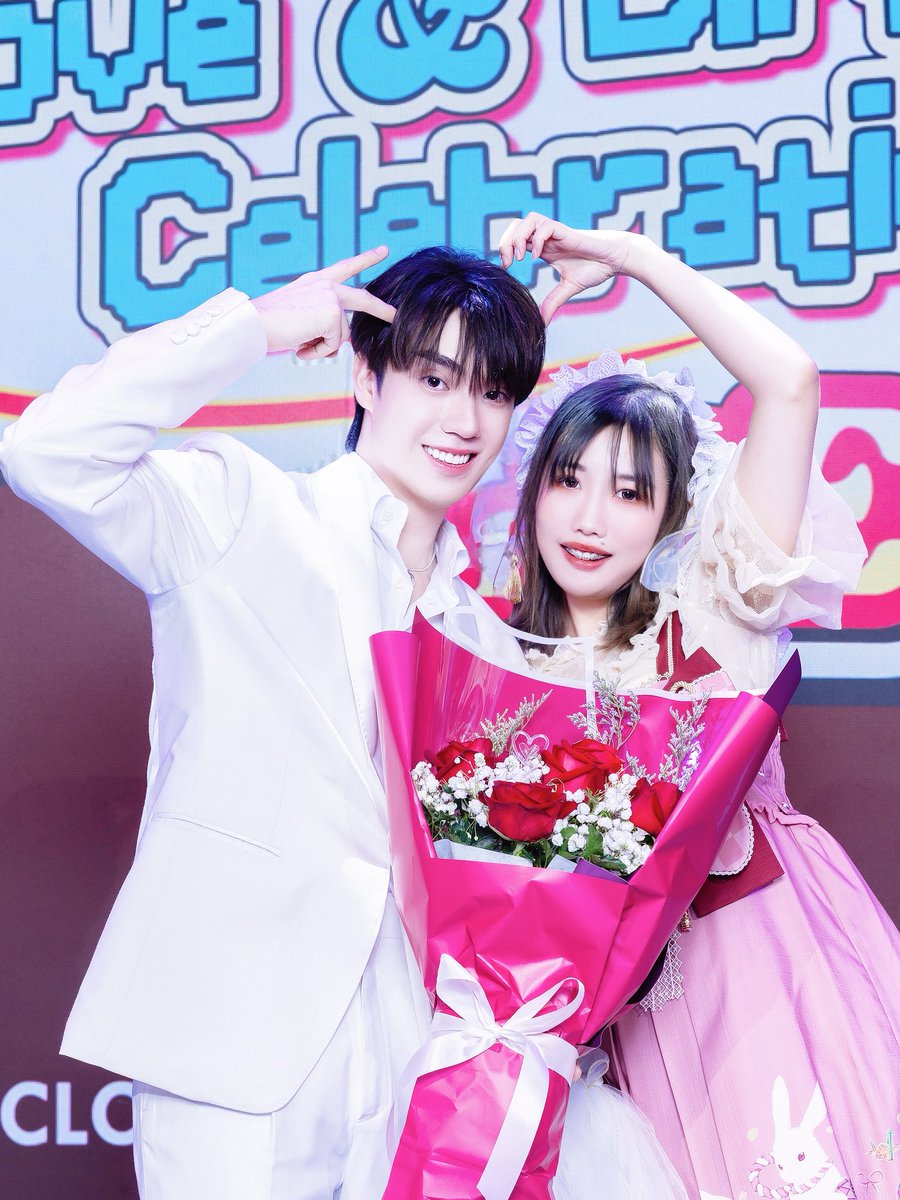 I promise to support you forever🫶✨💛
#aNightOfLoveWithTEE
#TEeThanapon