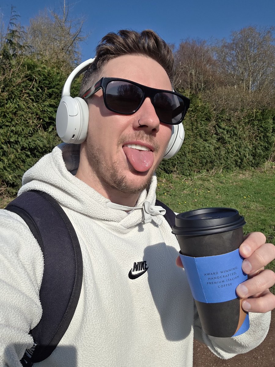 gaynaughtywelsh $6 tweet media