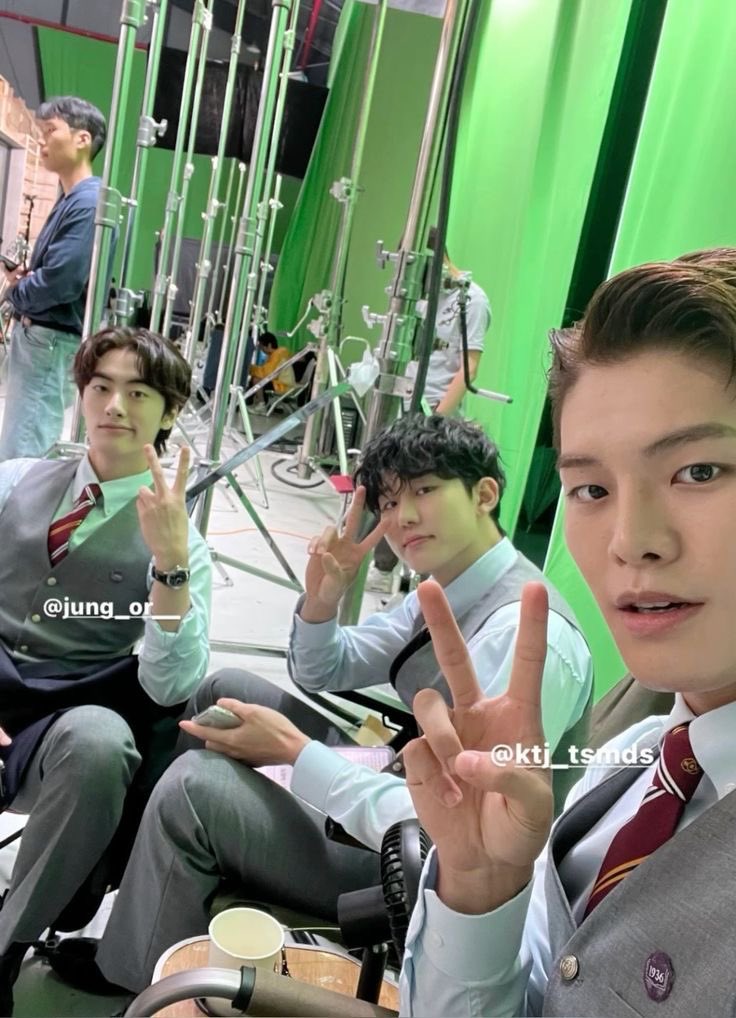 wonjungm) / Posts / X
