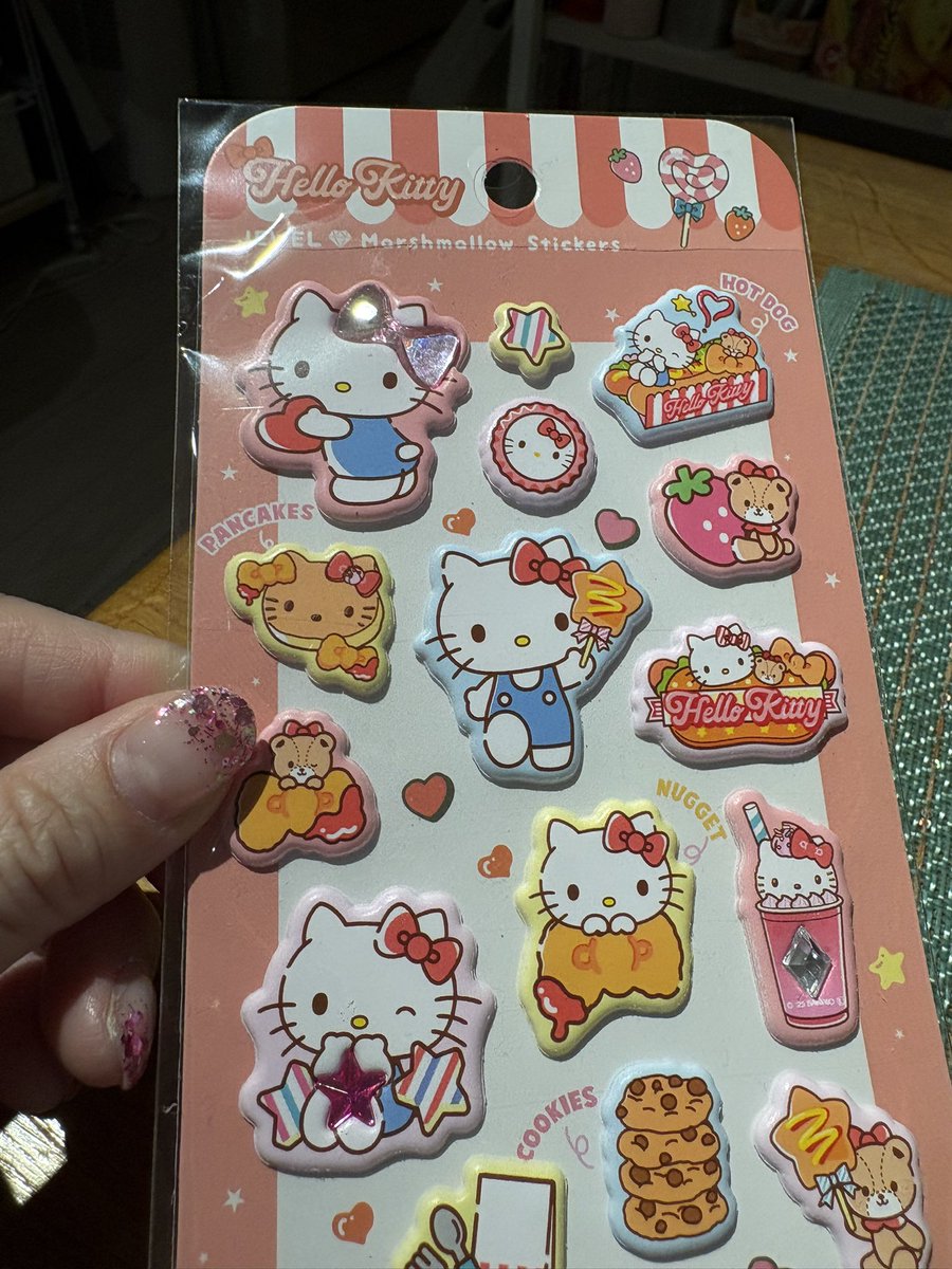 今日見つけたシール😎