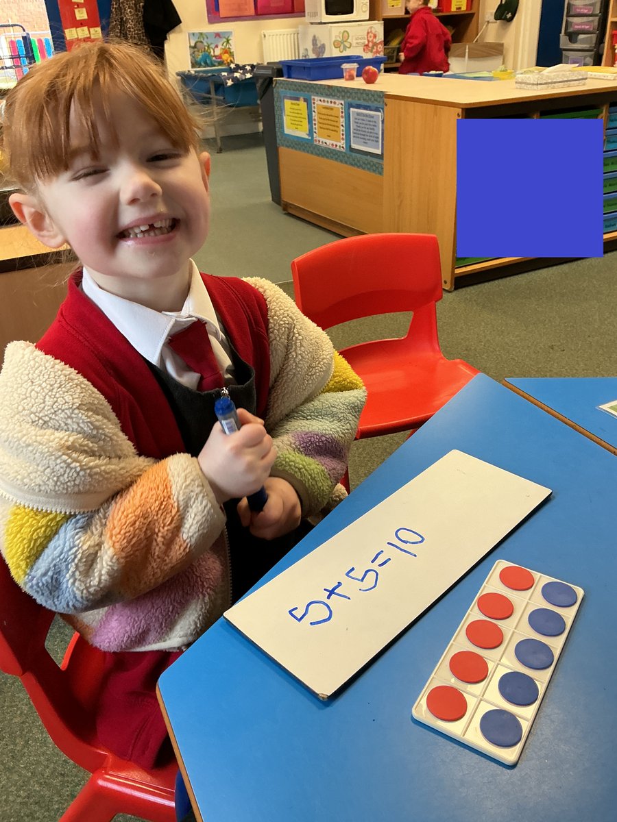 StSavReception tweet media