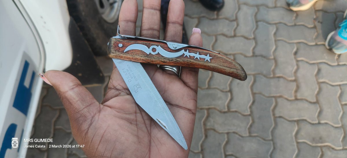 SAPoliceService's tweet image. #sapsEC Limpopo SAPS Marathon Team members' bravery, quick thinking, and dedication to #ServeAndProtect, resulted in the swift arrest of a #GBV suspect. These members' bravery in confronting an armed suspect, prevented further harm to a 30yr-old woman and her baby.

On Monday