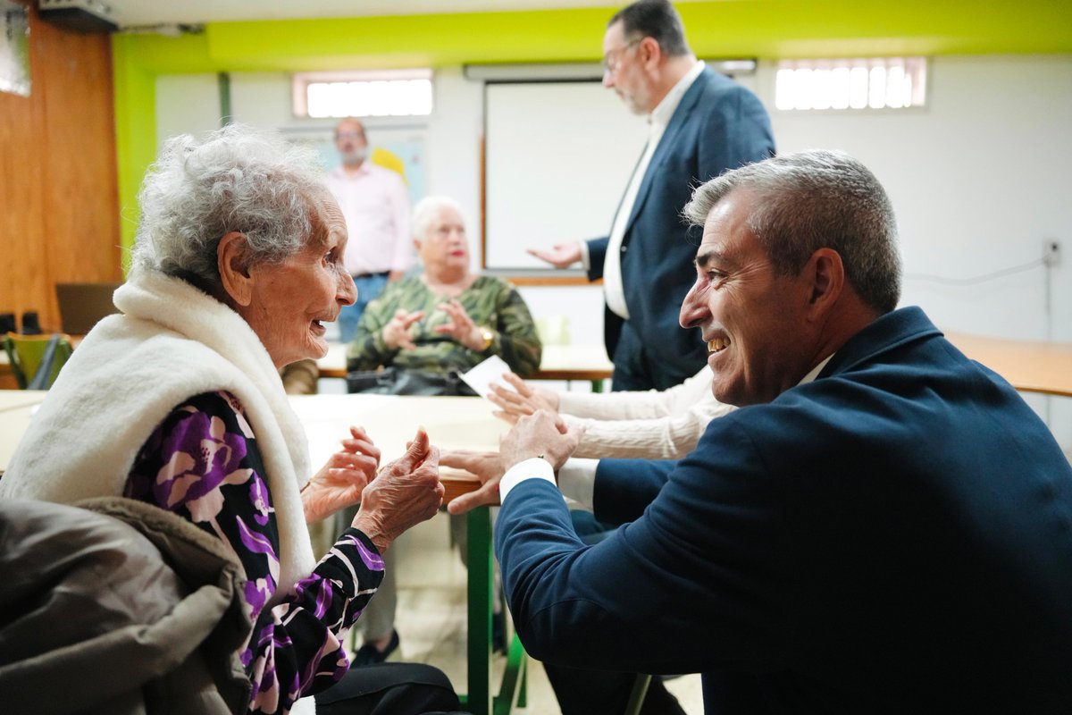 🔵 La Educación de Personas Adultas crece un 8 por ciento en lo que va de legislatura en Canarias

El vicepresidente Manuel Domínguez y el consejero Poli Suárez visitaron este miércoles el CEPA Las Palmas para conocer de primera mano su labor educativa

📎 www3.gobiernodecanarias.org/noticias/la-ed…