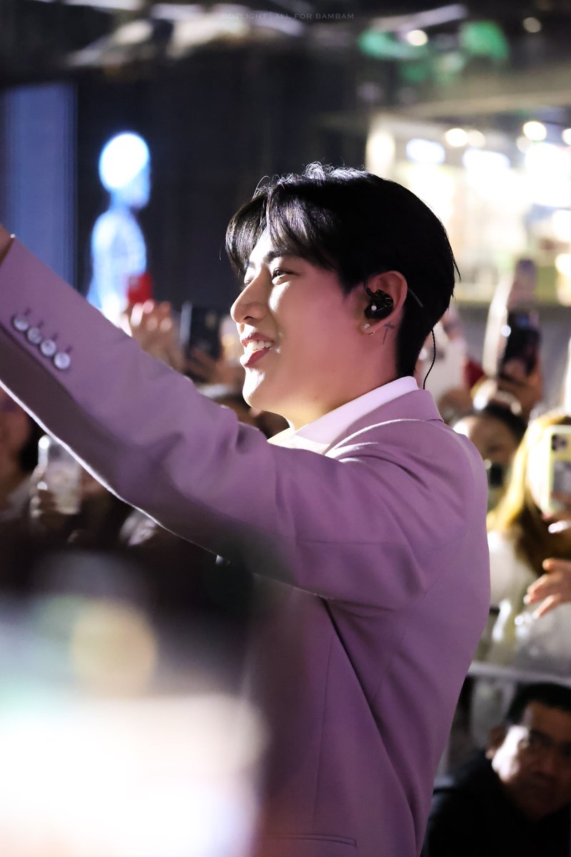 _Gotlight tweet media