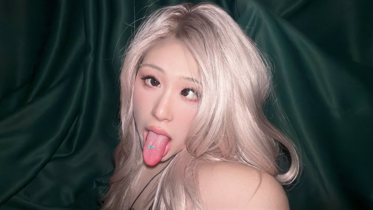 KiMRegina tweet media