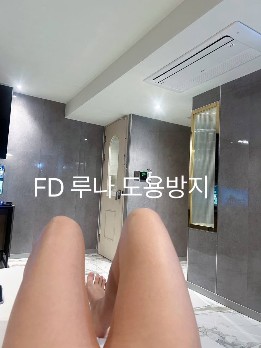 FDluna08's tweet photo. 주인님한테 상납하는건 노예의 기본 소양!
개처럼 일해서 멍멍거리고 기어오기❤️
발받침대로 써줄게 😘

#상납 #펨돔 #유플 https://t.co/I3h1tBzYwh