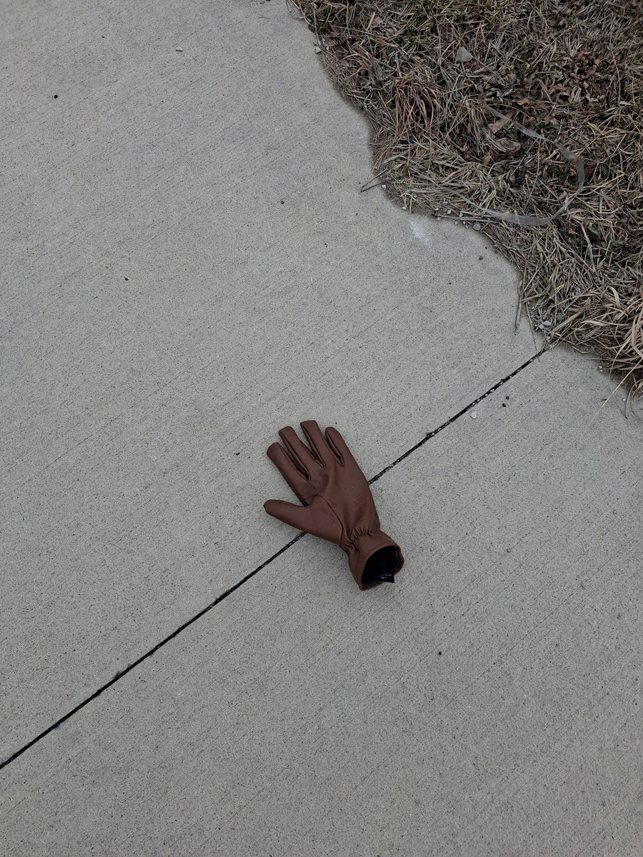 barbErik tweet media